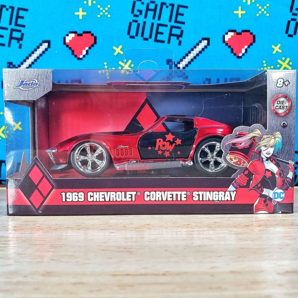 Jada DC Universe Harley Quinn 1969 Chevrolet Corvette Stingray 1:32 Collectible
